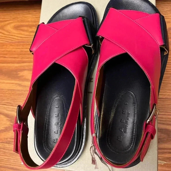NWT MARNI BLACK LEATHER FUSSBETT FUCHSIA PINK SANDAL SHOE 38 - Picture 3 of 8